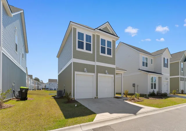 Photo 2 of Single family home for sale at 172 Cypress Holw Dr, Little River, SC 29566 | MLS# 2607374 | Listing updated on 2026-08-20