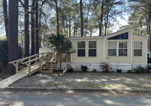 Homes for sale in Myrtle Beach, SC | 613 5th Ave S, Myrtle Beach, SC 29577 | MLS# 2607890