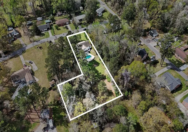 Homes for sale in Loris, SC | 4809 Forest Dr, Loris, SC 29569 | MLS# 2607896