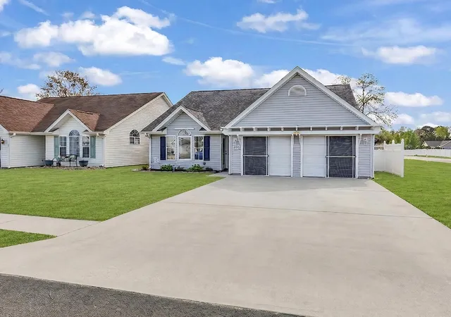 Photo 1 of Single family home for sale at 544 Mallard Ln, Myrtle Beach, SC 29575 | MLS# 2607931 | Listing updated on 2026-08-18