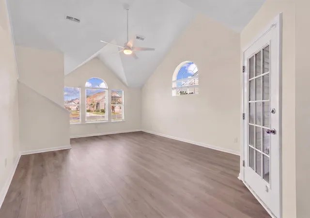 Photo 3 of Single family home for sale at 544 Mallard Ln, Myrtle Beach, SC 29575 | MLS# 2607931 | Listing updated on 2026-08-18