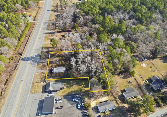 Homes for sale in Scranton, SC | 512 East Myrtle Beach Hwy, Scranton, SC 29591 | MLS# 2608114