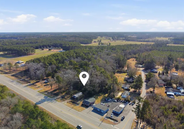 Homes for sale in Scranton, SC | 512 East Myrtle Beach Hwy, Scranton, SC 29591 | MLS# 2608114