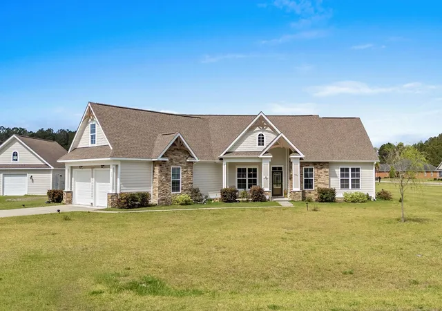 Photo 2 of Sale Pending at 687 Tiger Paw Rd, Loris, SC 29569 | MLS# 2608129 | Listing updated on 2026-09-16