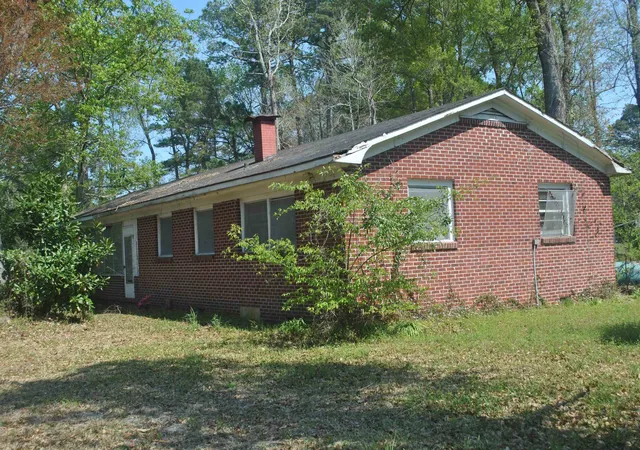 Homes for sale in Georgetown, SC | 1834 Sumter St, Georgetown, SC 29440 | MLS# 2608223
