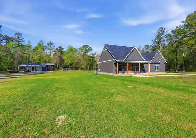 3rd image of 410 Miracle Ct, Andrews, SC 29510 | MLS# 2608462