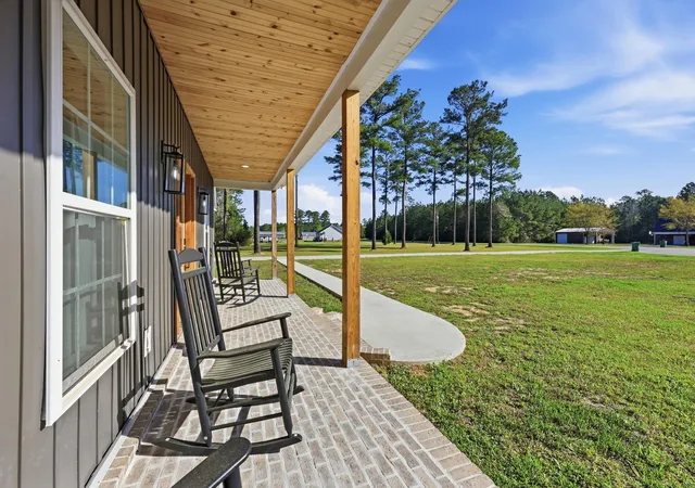5th image of 410 Miracle Ct, Andrews, SC 29510 | MLS# 2608462