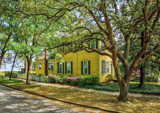 Photo 3 of Sale Pending at 930 Highmarket St, Georgetown, SC 29440 | MLS# 2608658 | Listing updated on 2026-09-21