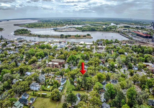 Photo 3 of Sale Pending at 930 Highmarket St, Georgetown, SC 29440 | MLS# 2608658 | Listing updated on 2026-09-21
