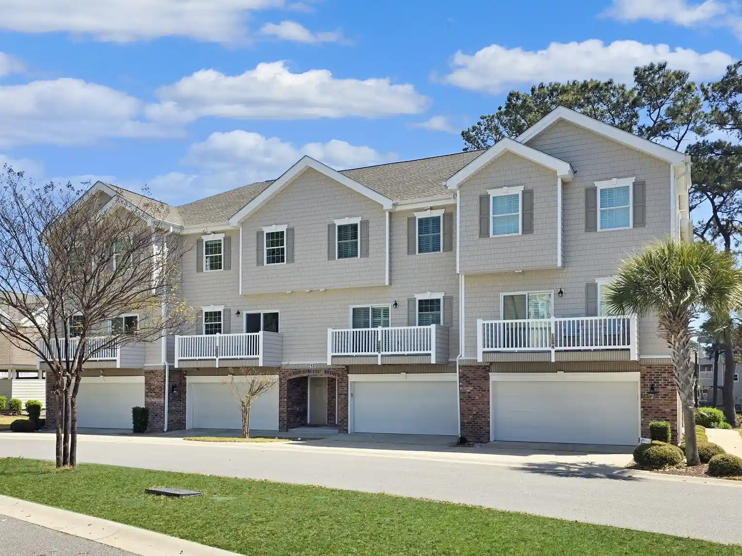 Listing Photo 2 - Condo for sale in 601 Hillside Dr N located at 601 Hillside Dr N, North Myrtle Beach, SC 29582 - Unit #1203