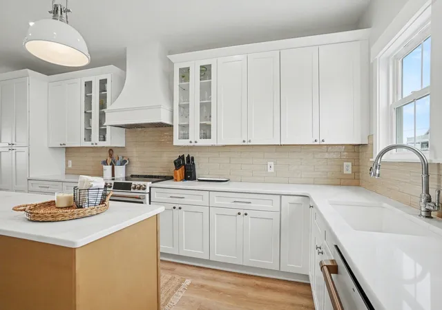 5th image of 721 S Waccamaw Dr, Murrells Inlet, SC 29576 | MLS# 2608684