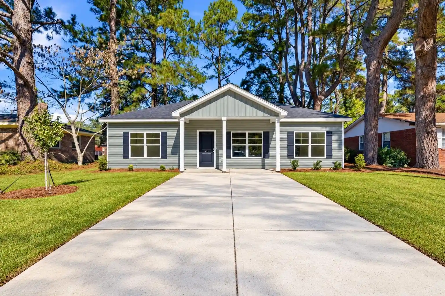 Photo 1 of Single family home for sale at 402 Murray St, Marion, SC 29571 | MLS# 2608747 | Listing updated on 2026-10-24
