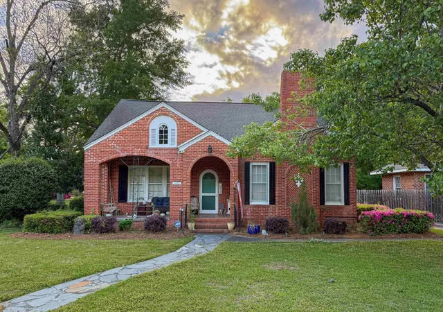 Homes for sale in Mullins, SC | 421 N Main St, Mullins, SC 29574 | MLS# 2608852