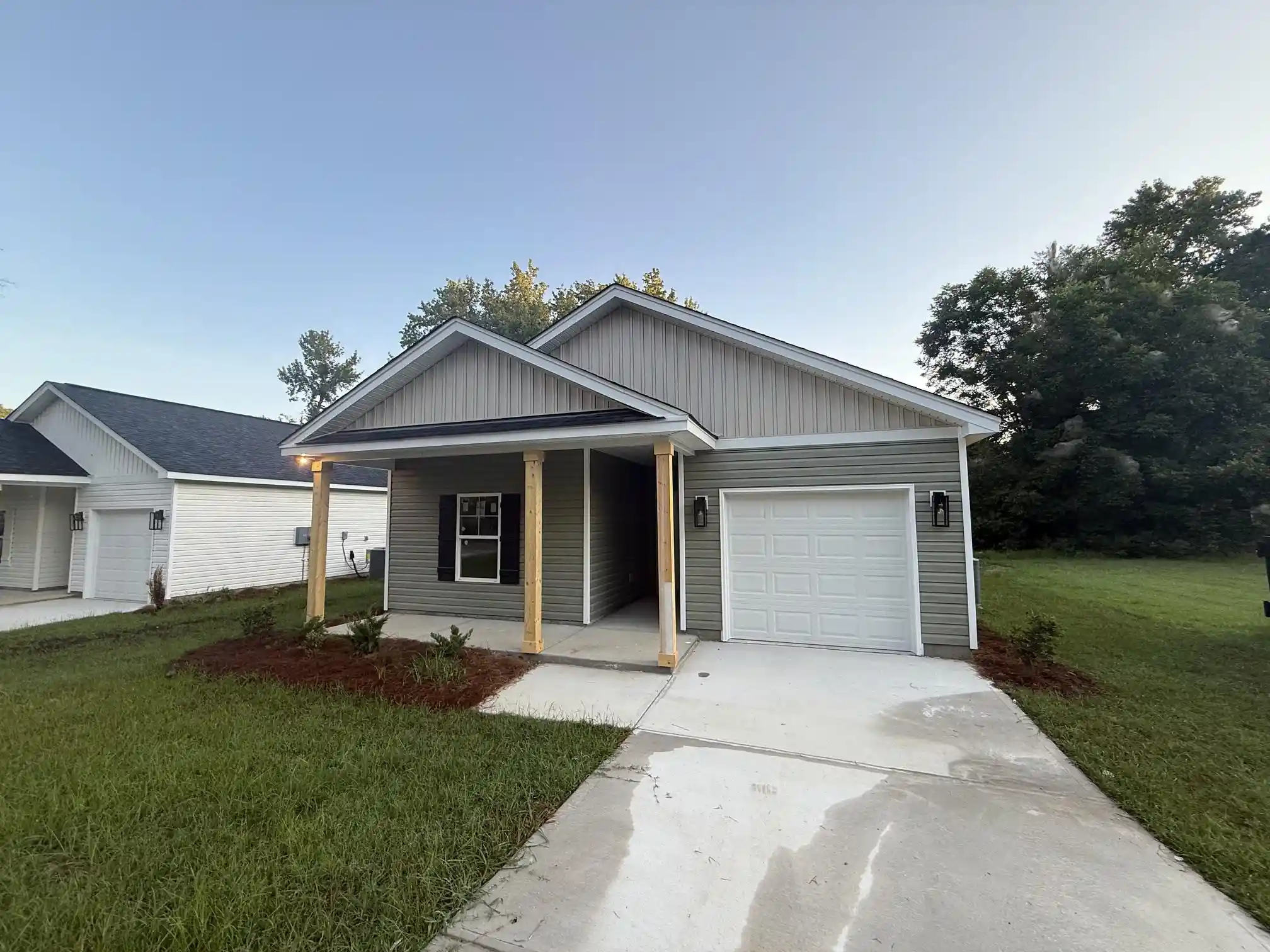 Photo 1 of Single family home for sale at 312 Huggins St, Marion, SC 29571 | MLS# 2608879 | Listing updated on 2026-10-24