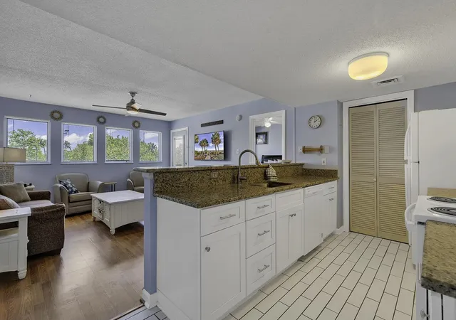 Photo 3 of Condo for sale at 5905 S Kings Hwy #6312, Myrtle Beach, SC 29575 | MLS# 2608917 | Listing updated on 2026-10-06