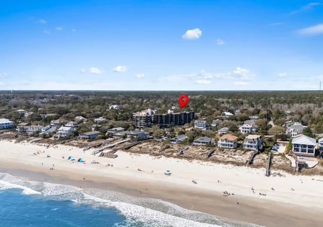 Homes for sale in Pawleys Island, SC | 423 Parker Dr, Pawleys Island, SC 29585