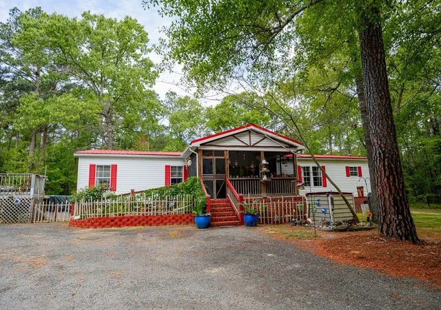 Photo 2 of Manufactured home for sale at 120 Honeymoon Ln, Saint Stephen, SC 29479 | MLS# 2609370 | Listing updated on 2026-09-17