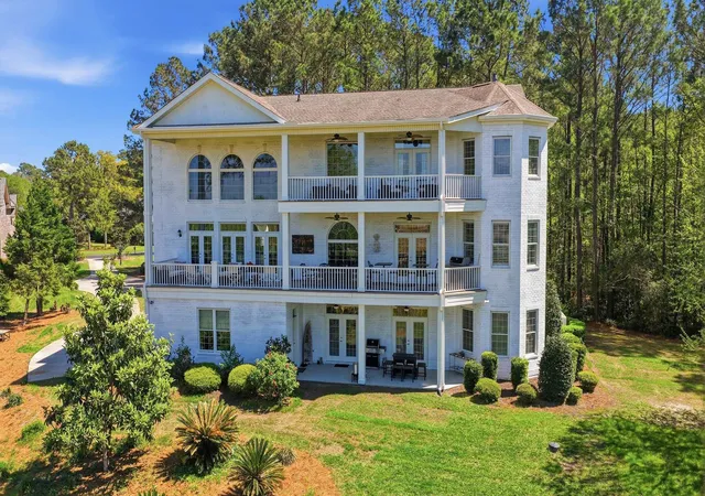 Homes for sale in Pawleys Island, SC | 292 Portrush Loop, Pawleys Island, SC 29585 | MLS# 2609379