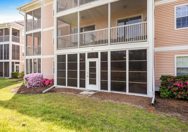 Listing Photo 3 - Condo for sale in building located at 633 Waterway Vlg Blvd, Myrtle Beach, SC 29579 - Unit #11-B