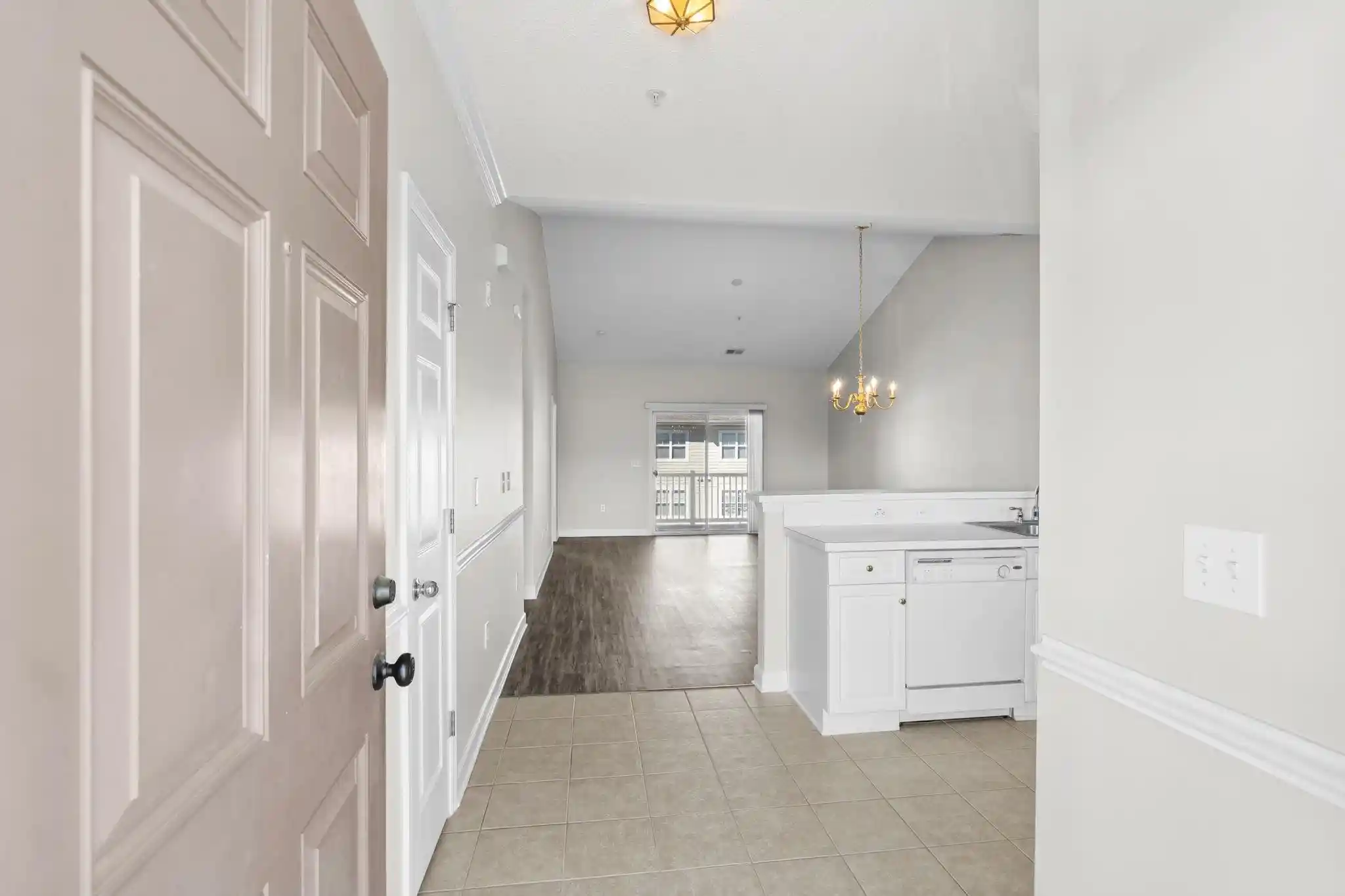 Listing Photo 2 - Condo for sale in 805 Crumpet Ct located at 805 Crumpet Ct, Myrtle Beach, SC 29579 - Unit #1164