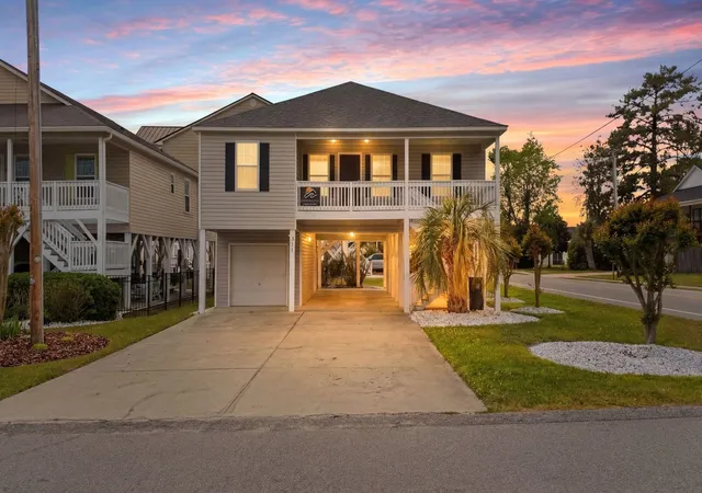 Photo 1 of Single family home for sale at 511 22nd Avenue S, North Myrtle Beach, SC 29582 | MLS# 2609652 | Listing updated on 2026-09-01