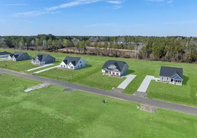 Photo 4 of Sale Pending at 144 Furnies Pl, Loris, SC 29569 | MLS# 2609777 | Listing updated on 2026-08-01