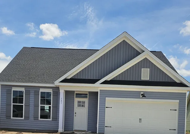 Homes for sale in Loris, SC | 161 River Birch Dr, Loris, SC 29569 | MLS# 2609786