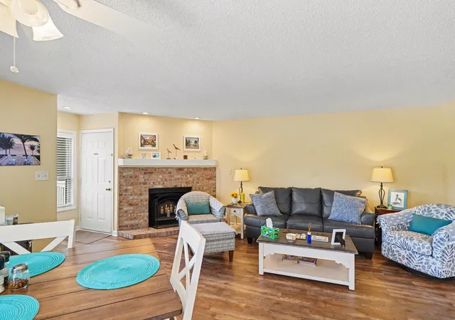 Listing Photo 4 - Condo for sale in building located at 4294 Pinehurst Cir, Little River, SC 29566 - Unit #C6