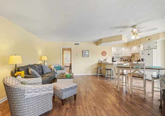 Listing Photo 5 - Condo for sale in building located at 4294 Pinehurst Cir, Little River, SC 29566 - Unit #C6