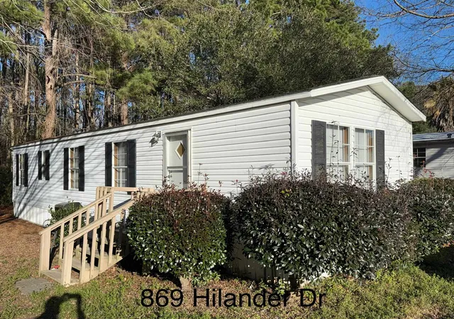 Homes for sale in Murrells Inlet, SC | 869 Hilander Dr, Murrells Inlet, SC 29576 | MLS# 2609890