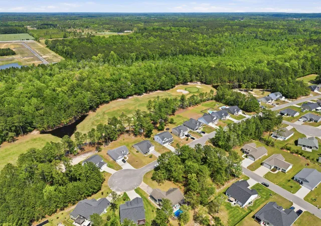 Photo 3 of Single family home for sale at 517 Timber Crk Dr, Loris, SC 29569 | MLS# 2609908 | Listing updated on 2026-08-27