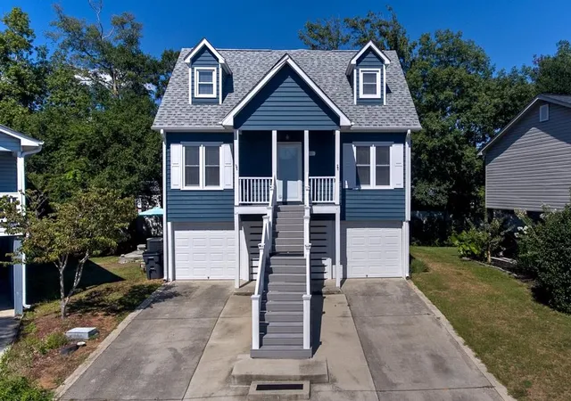 1st image of 922 Salt Pl, Murrells Inlet, SC 29576 | MLS# 2609931