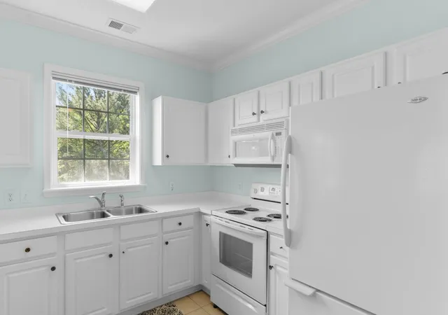 5th image of 6015 Catalina Dr #134, North Myrtle Beach, SC 29582 | MLS# 2610009