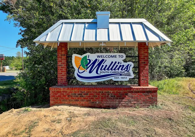 Homes for sale in Mullins, SC | 707 Rosemarie Ln, Mullins, SC 29574 | MLS# 2610033