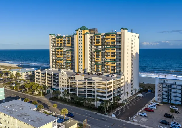Listing Photo 2 - Condo for sale in building located at 201 S Ocean Blvd, Myrtle Beach, SC 29577 - Unit #701