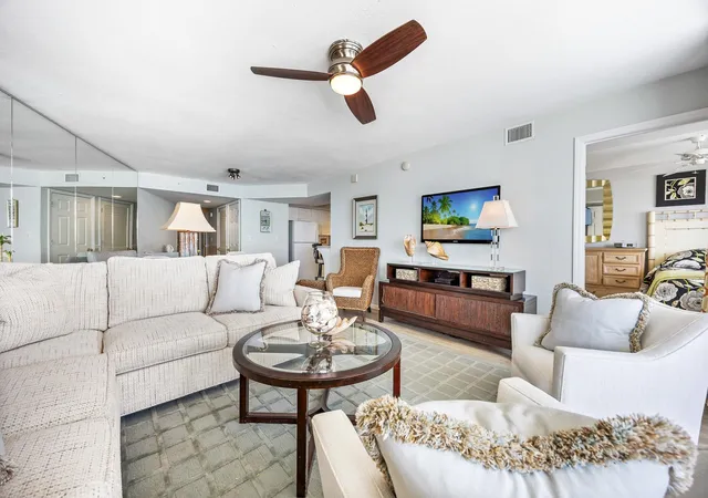 Listing Photo 5 - Condo for sale in building located at 201 S Ocean Blvd, Myrtle Beach, SC 29577 - Unit #701