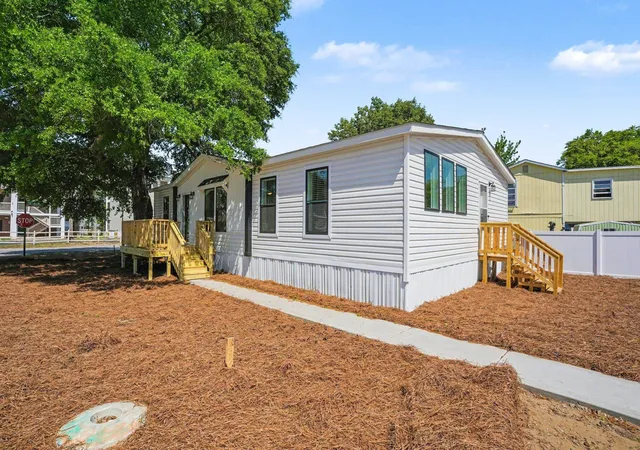 3rd image of 1500 24Th Ave N, North Myrtle Beach, SC 29582 | MLS# 2610280