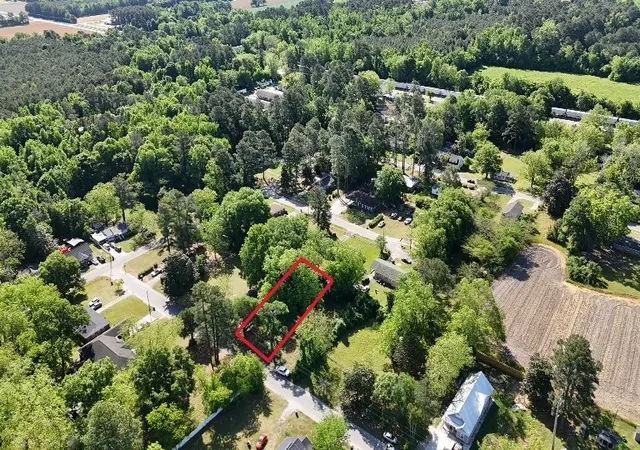 Homes for sale in Mullins, SC | 346 Dixon St, Mullins, SC 29574 | MLS# 2610281