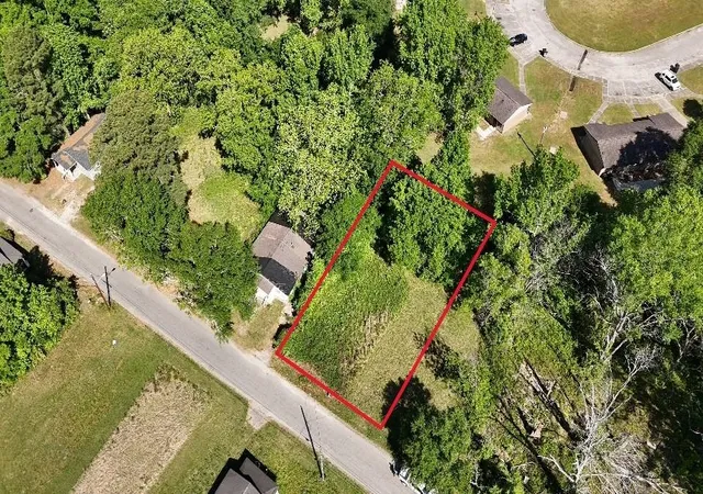 Homes for sale in Mullins, SC | 321 Barnes St, Mullins, SC 29574 | MLS# 2610291