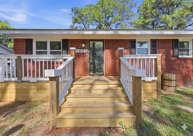 3rd image of 1891 Middleton St, Georgetown, SC 29440 | MLS# 2610297