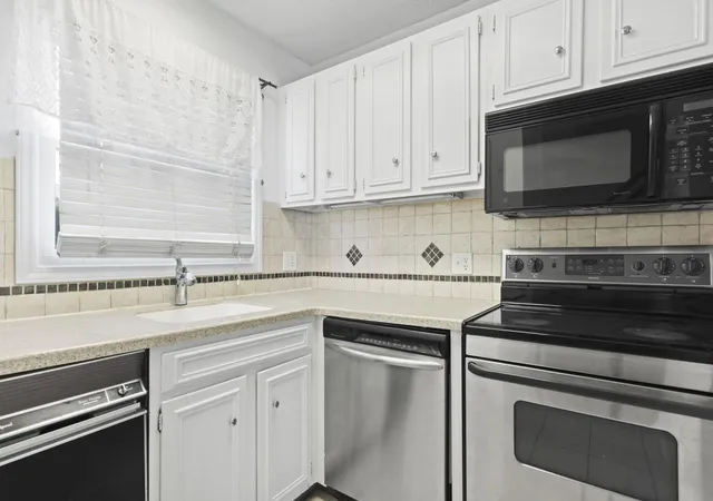 Photo 3 of Townhouse for sale at 4505 N Kings Hwy #E-6, Myrtle Beach, SC 29577 | MLS# 2610320 | Listing updated on 2026-07-22
