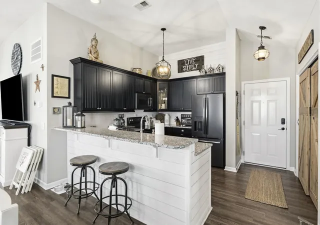 5th image of 901 West Port Dr #1911, North Myrtle Beach, SC 29582 | MLS# 2610537