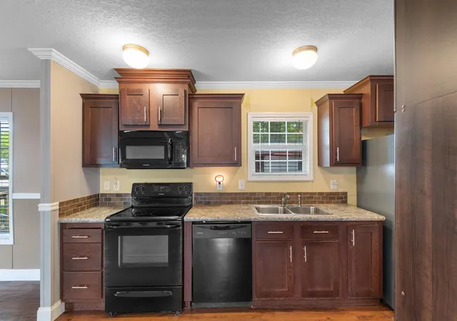 Photo 3 of Sale Pending at 9 Topsail Ln, Murrells Inlet, SC 29576 | MLS# 2610608 | Listing updated on 2026-06-23