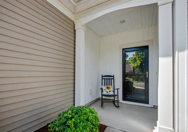 Photo 4 of Single family home for sale at 283 Cypress Crk Dr, Murrells Inlet, SC 29576 | MLS# 2610628 | Listing updated on 2026-08-25