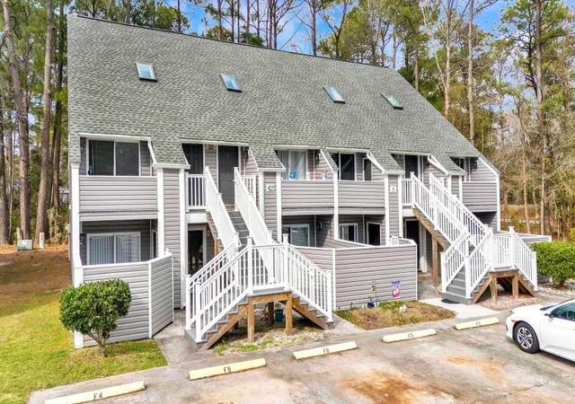 Homes for sale in Murrells Inlet, SC | 421 Cambridge Circle #F5, Murrells Inlet, SC 29576 | MLS# 2610671