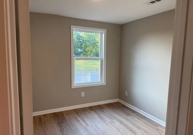 3rd image of 512 E Liberty St, Marion, SC 29571 | MLS# 2610694