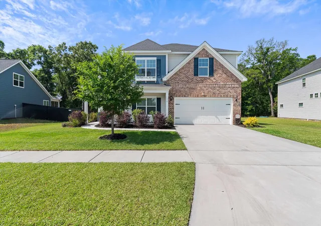Photo 1 of Single family home for sale at 170 Thistle Ln, Beaufort, SC 29906 | MLS# 2610733 | Listing updated on 2026-08-21
