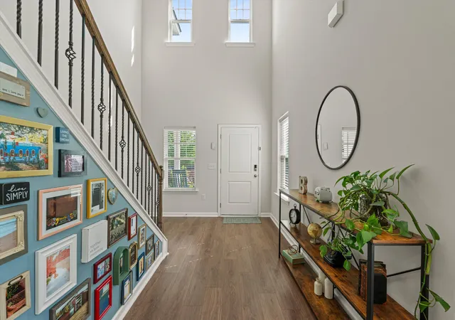 Photo 3 of Single family home for sale at 170 Thistle Ln, Beaufort, SC 29906 | MLS# 2610733 | Listing updated on 2026-08-21