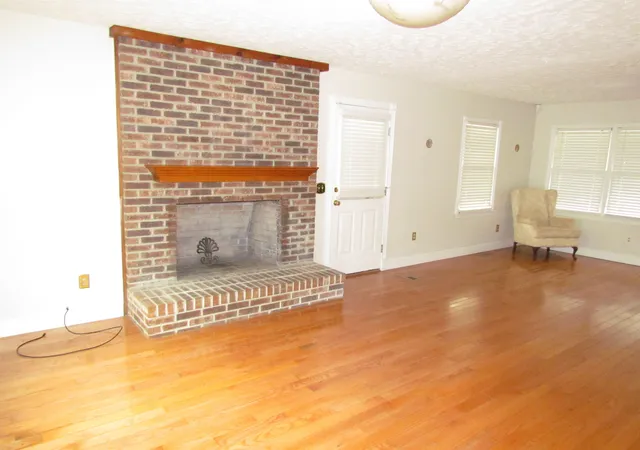 Photo 2 of Single family home for sale at 322 St Andrews Ln, Myrtle Beach, SC 29588 | MLS# 2610743 | Listing updated on 2026-09-01