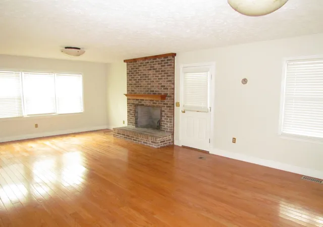 Photo 3 of Single family home for sale at 322 St Andrews Ln, Myrtle Beach, SC 29588 | MLS# 2610743 | Listing updated on 2026-09-01